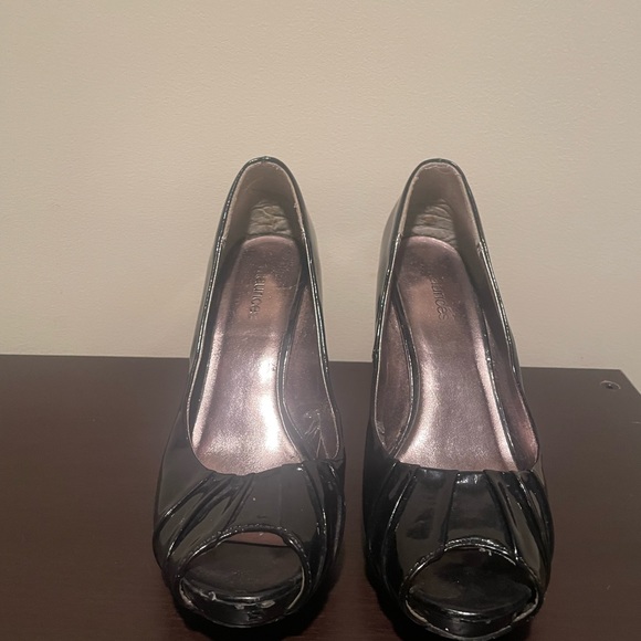 Maurices - size 8.5 women’s - black heels - Picture 2 of 6